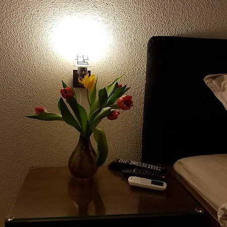 Old-city Studio Apartamento *